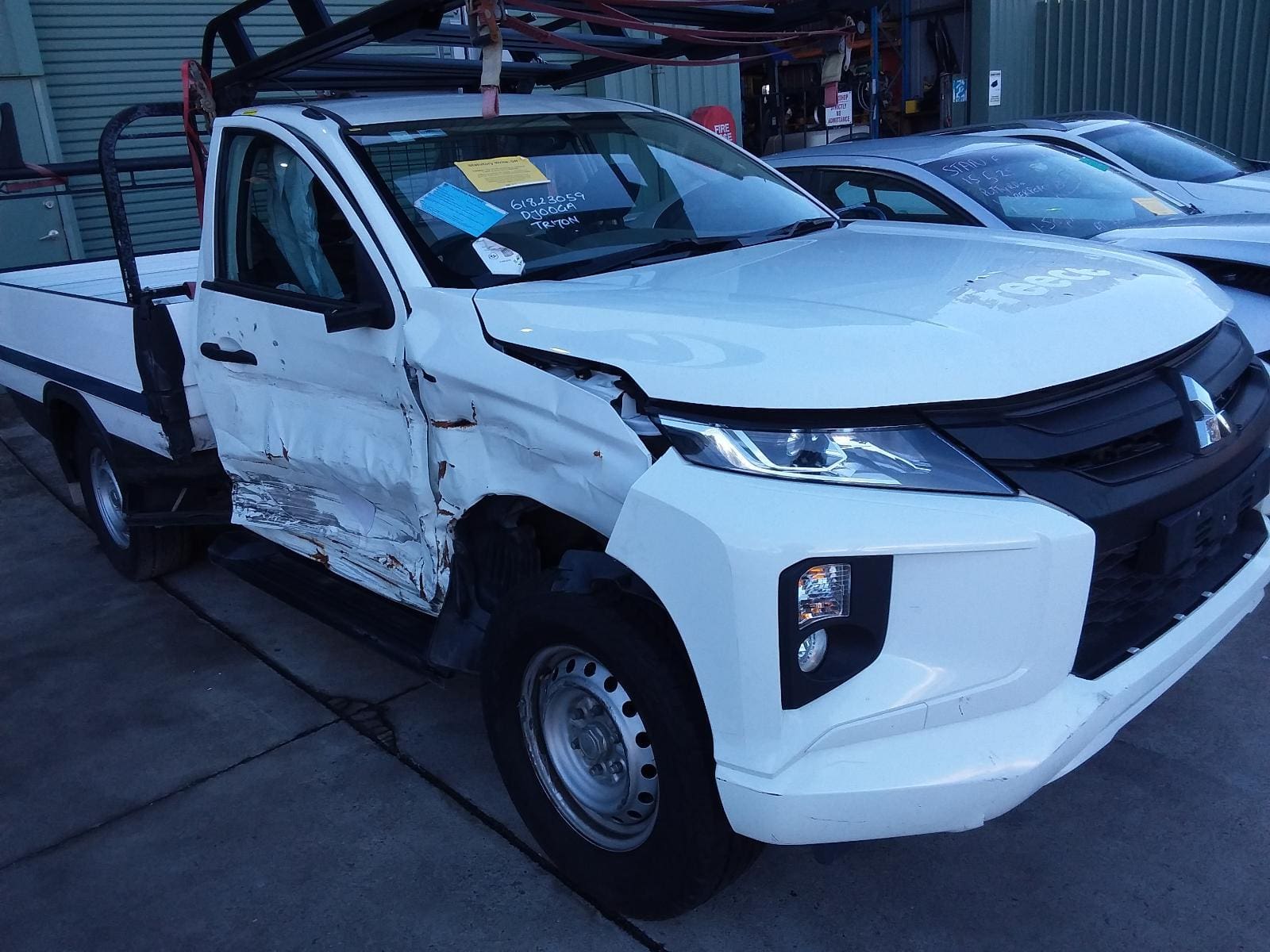 Mitsubishi Triton 2023